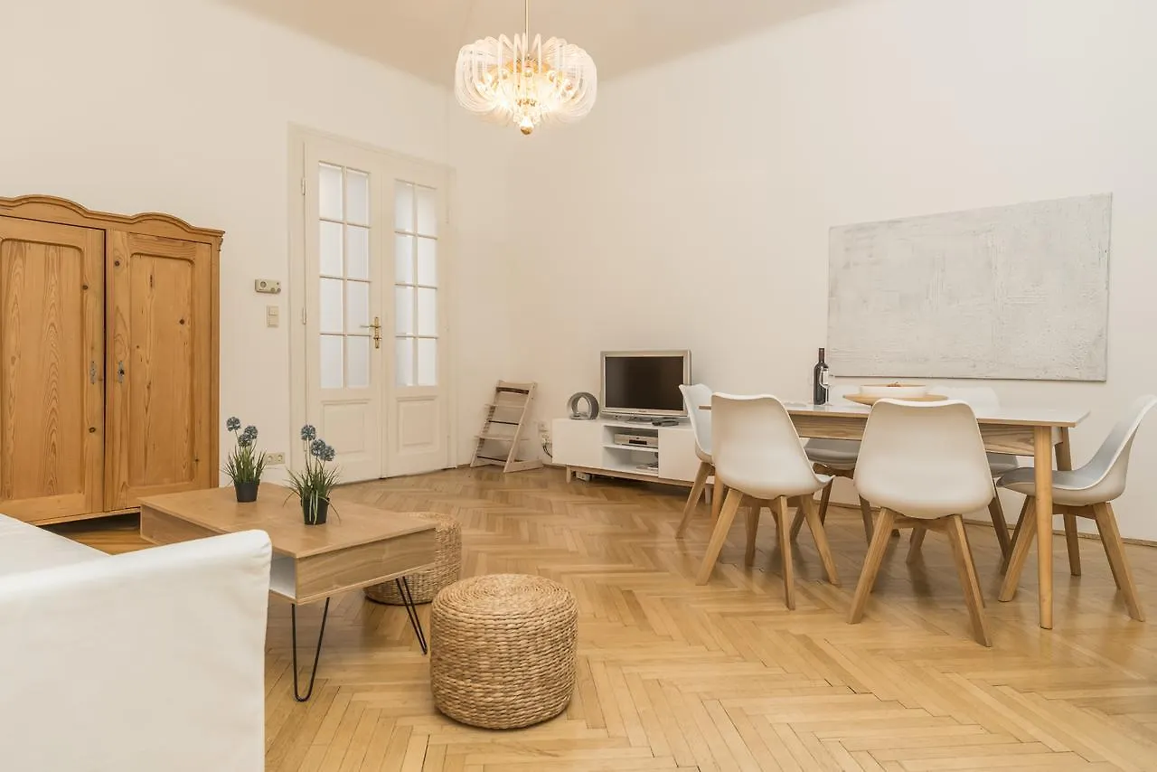 Apartment Silent Paradise Ober St Veit by ichbucheAT Wien Österreich